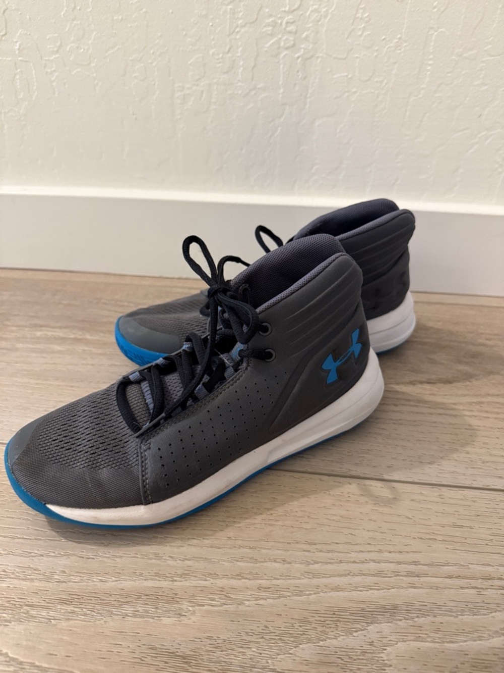 Under Armour Kids Sneakers - Gray and Blue